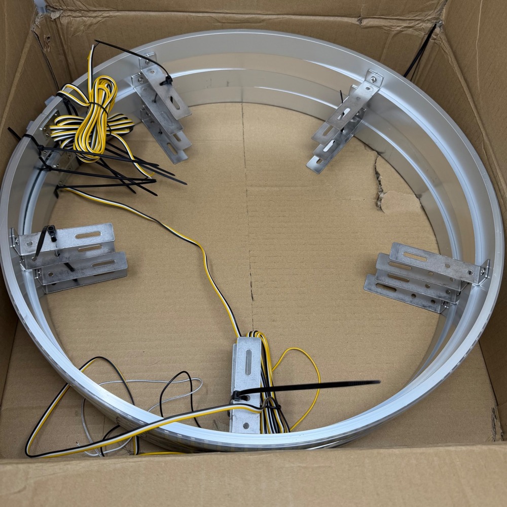 Quad Row Switchback Wheel Lights White Amber LED Ring Kit for Trucks SUVs